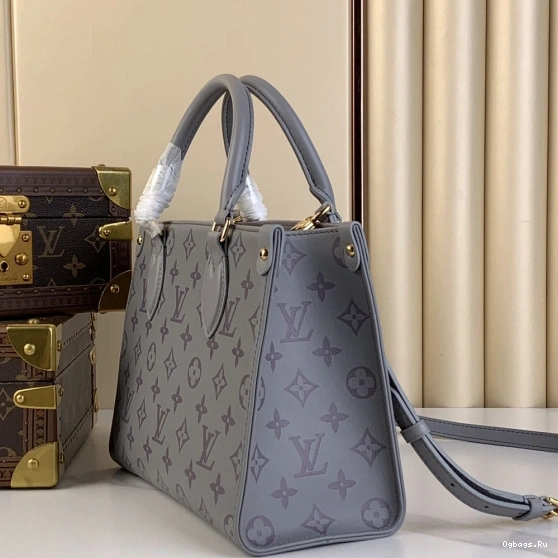 VUITTON PM-25*19*11.5cm LOUIS ONTHEGO 0106